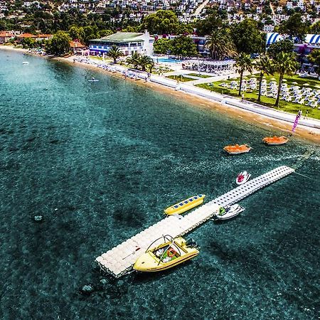 Club Blue White All Inclusive Turgutreis Buitenkant foto