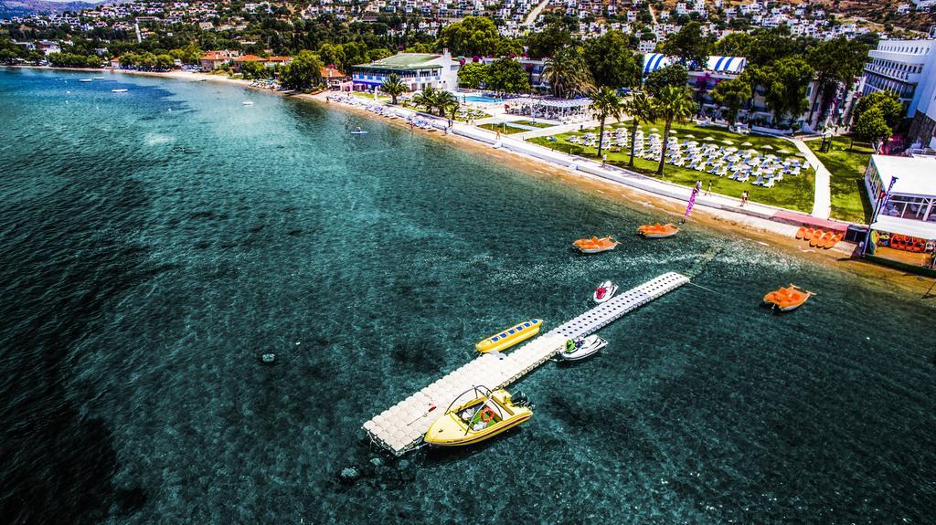 Club Blue White All Inclusive Turgutreis Buitenkant foto
